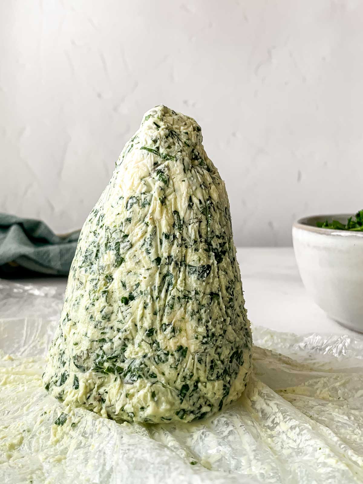 undecorated Christmas tree cheese ball