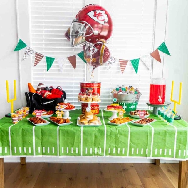 Free Printable Football Scavenger Hunt for Kids - Play Party Plan