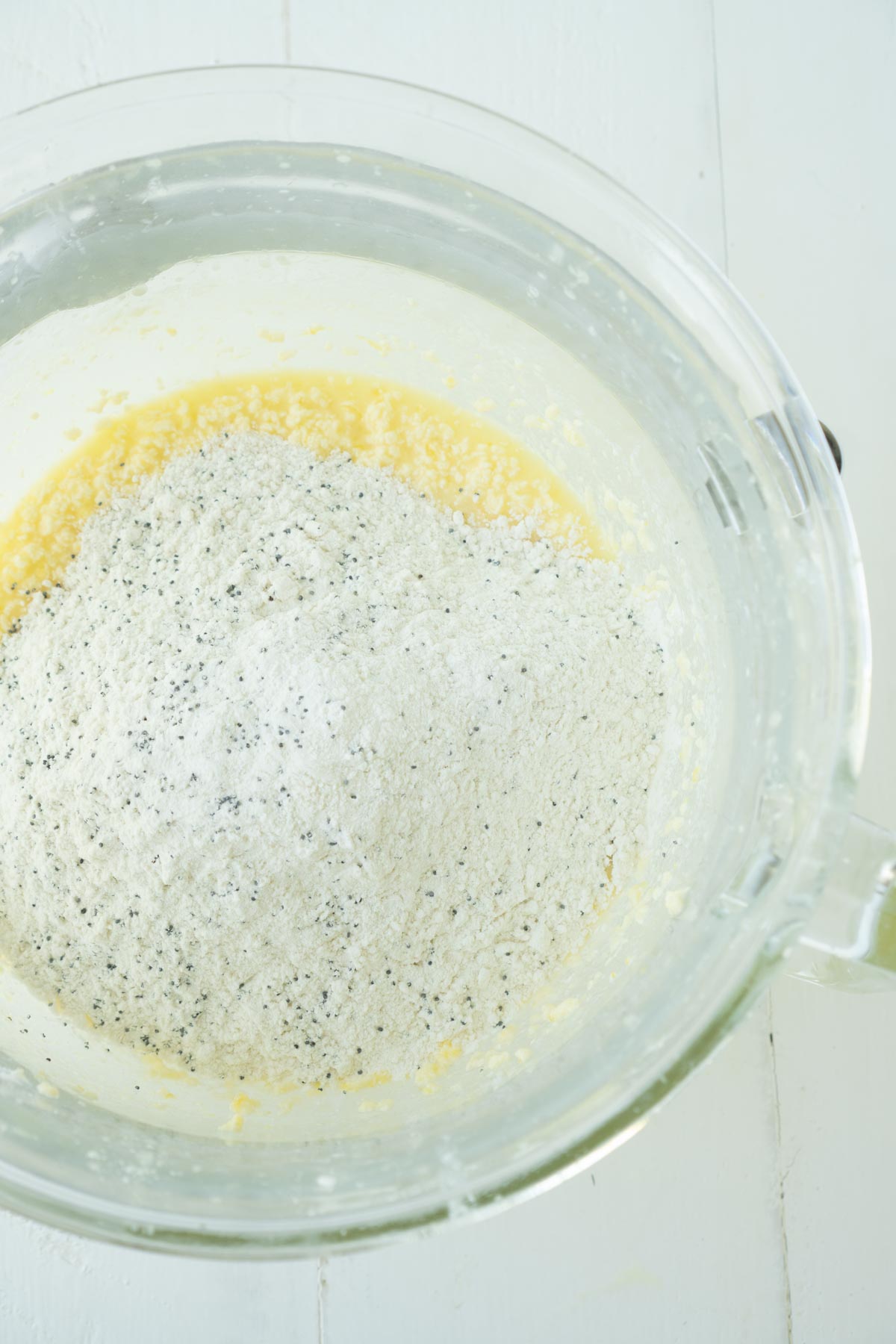 glass bowl with flour and sugar mixture 