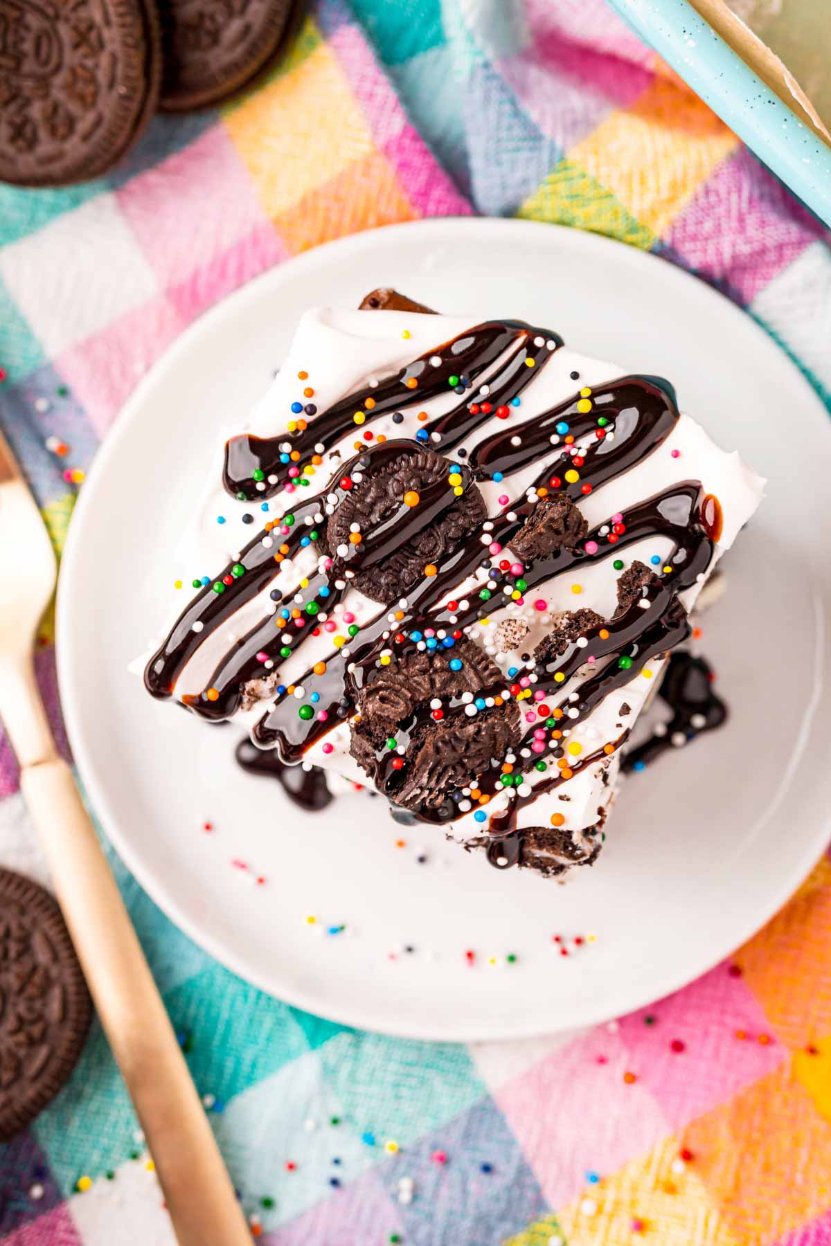 top down view of Oreo Ice Cream cake