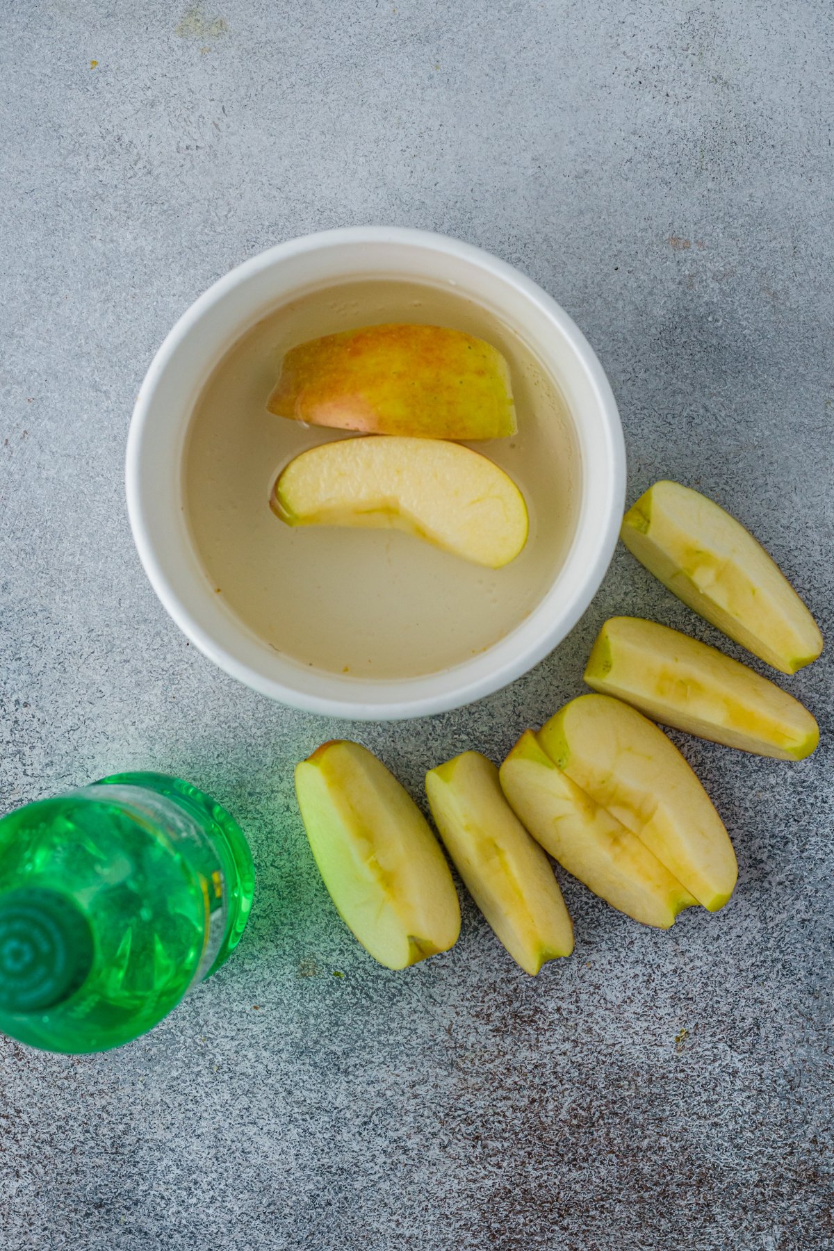 dipping apples in Sprite