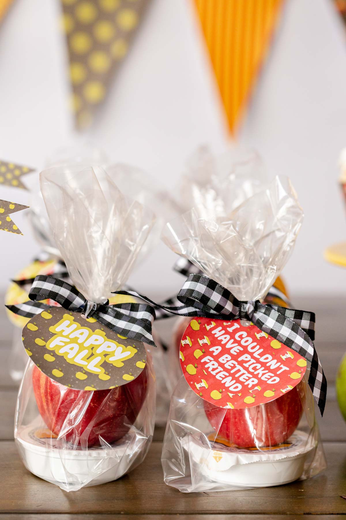 caramel apple favors in bags