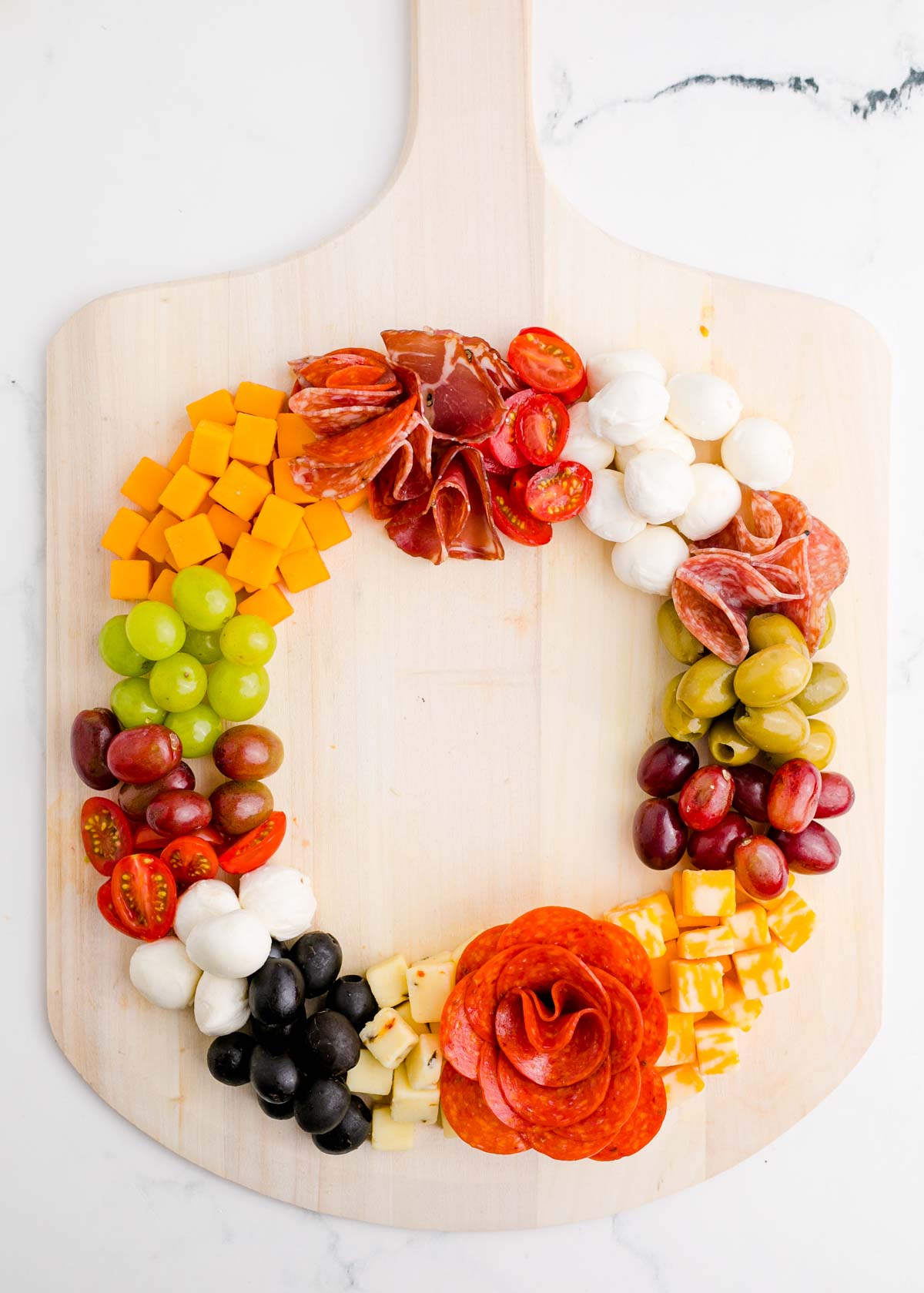 Christmas charcuterie board that looks like a wreath