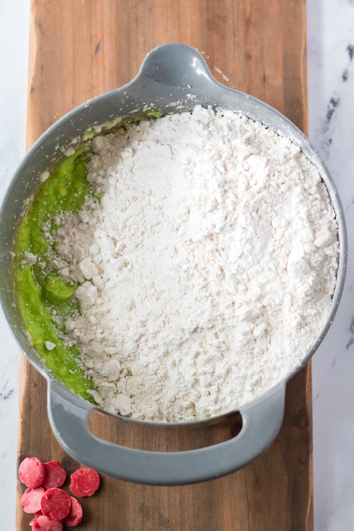 Metal bowl with flour 