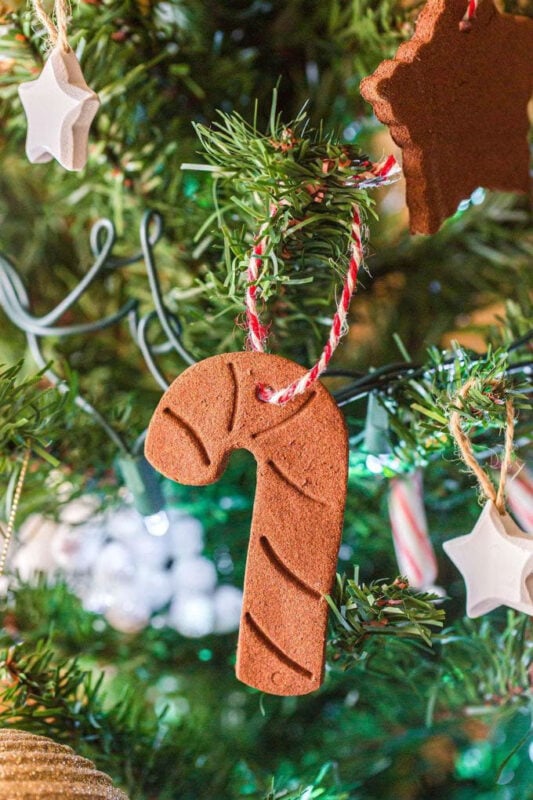 25 Easy DIY Christmas Ornaments for Kids - 73