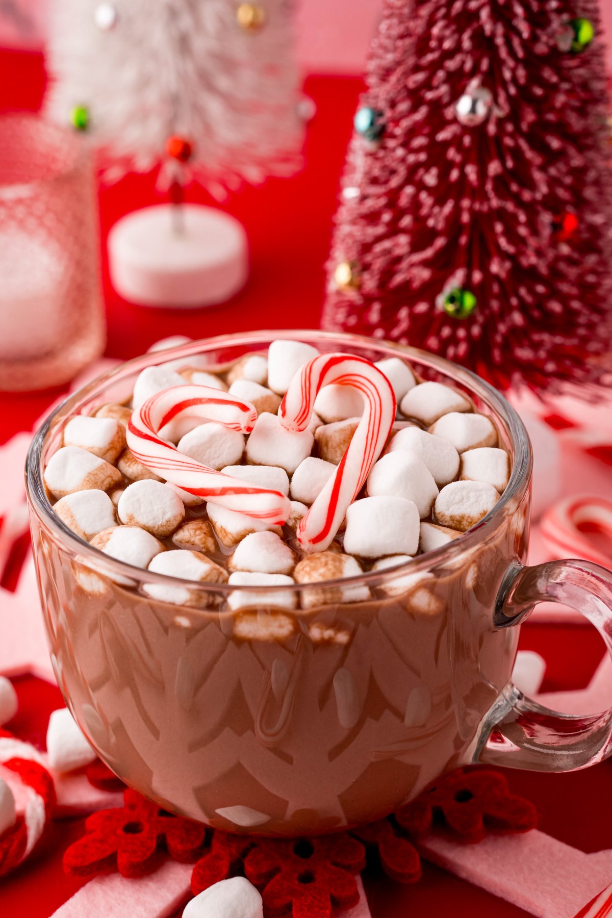 glass with peppermint hot chocolate and marshmallows