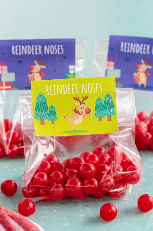 Free Printable Reindeer Poop and Reindeer Treat Tags - Play Party Plan