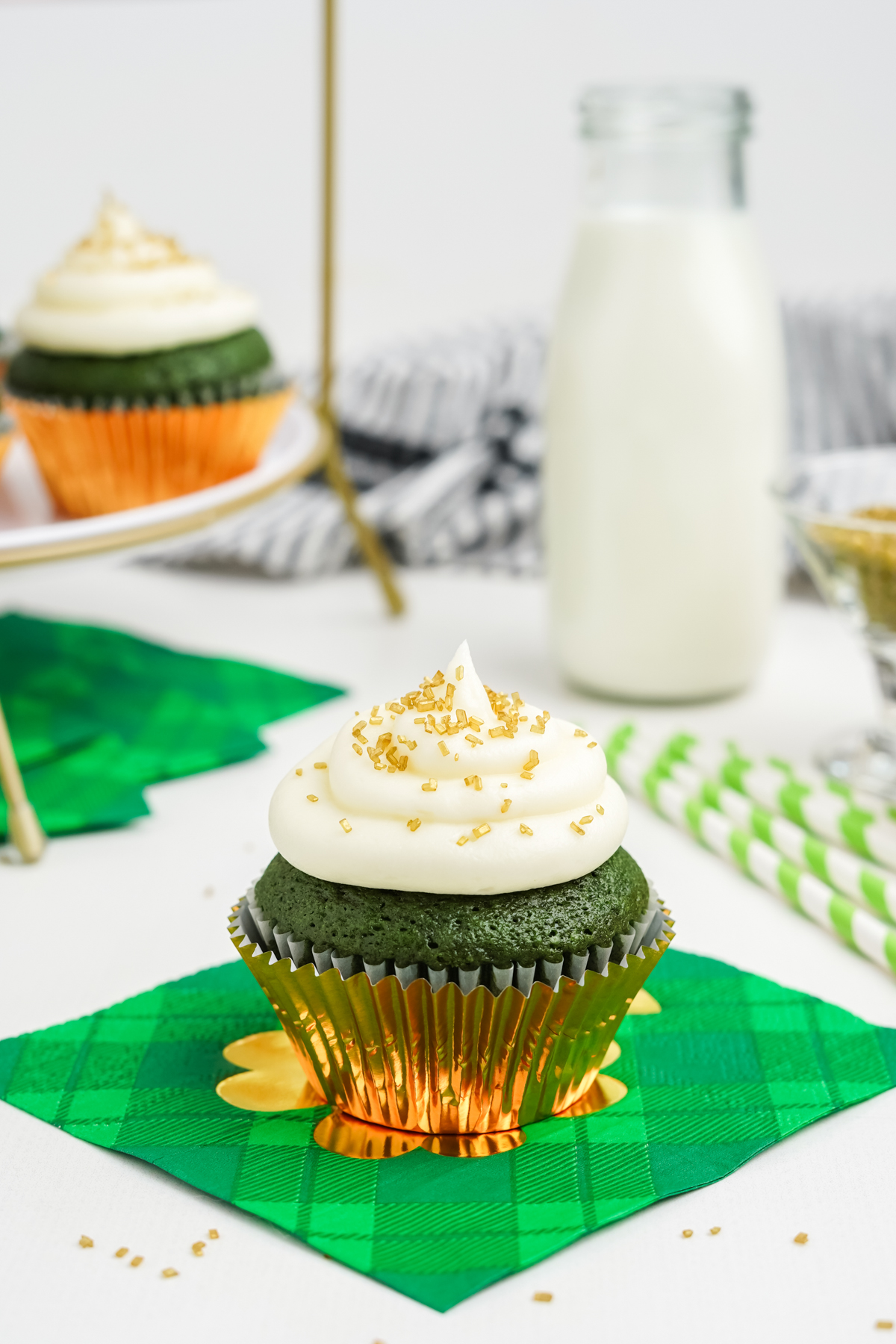 green velvet cupcakes with cream cheese frosting