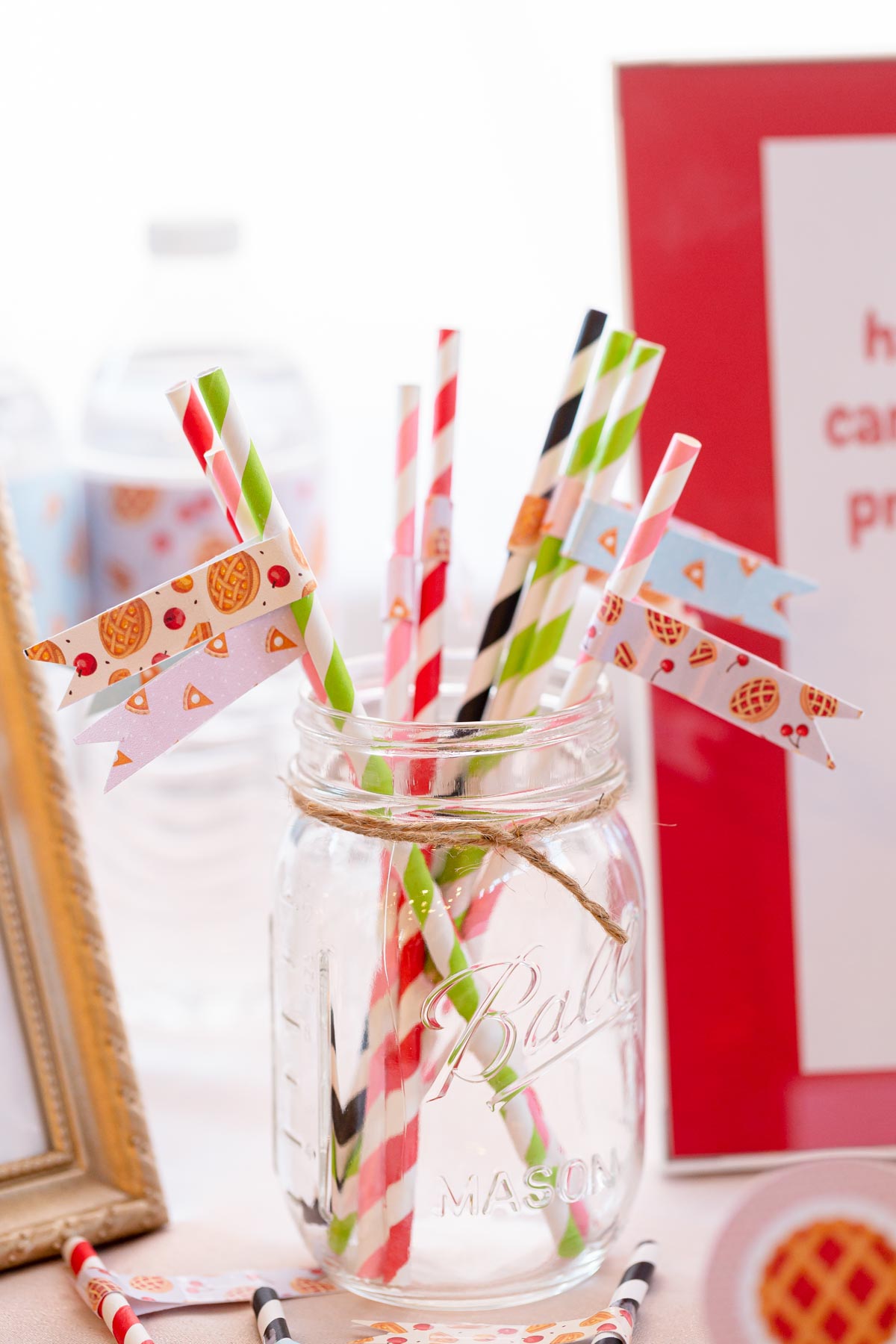 paper straws with pie day flags