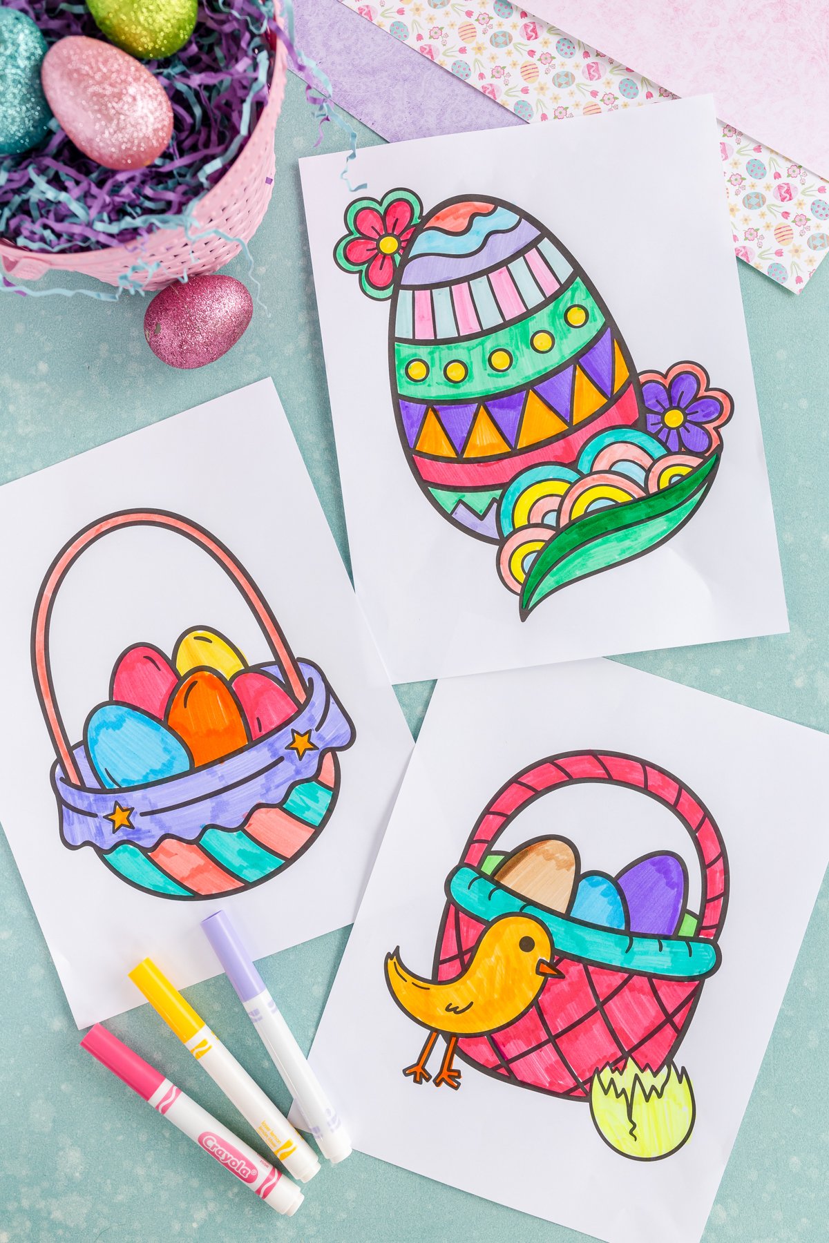 Easter coloring pages with Easter basketes