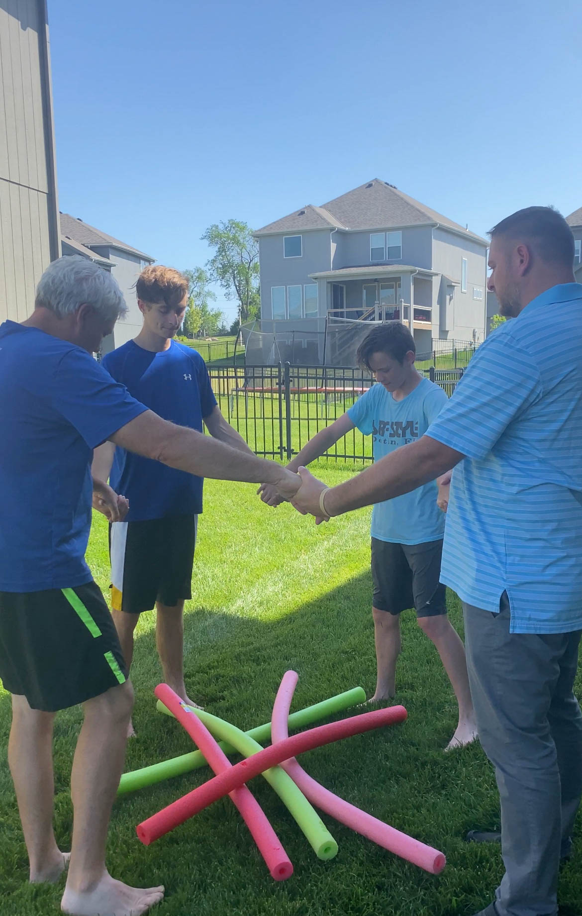 Outdoor Games to Play With 3 People