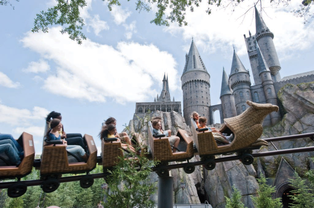 passengers riding Flight of the Hippogriff