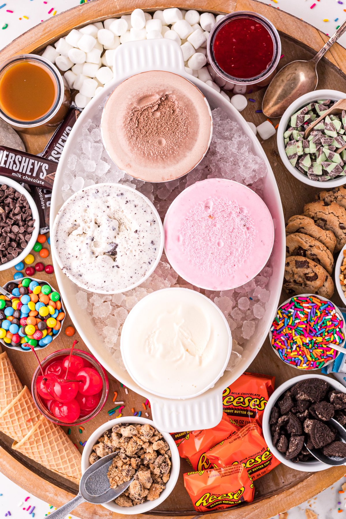 ice cream in an ice cream sundae board