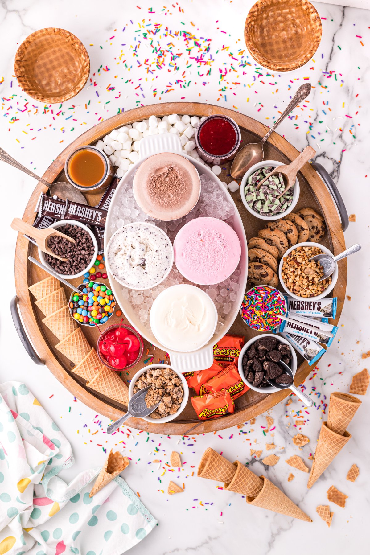 make your own ice cream sundae bar