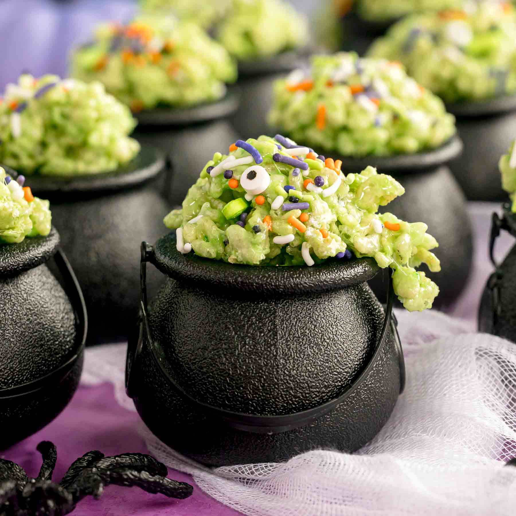 Easy Cauldron Cupcakes