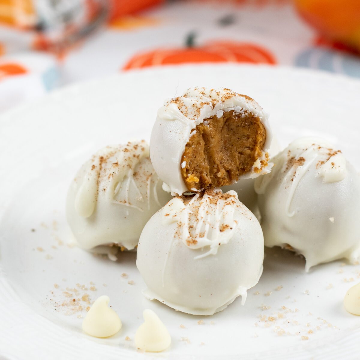 Easy No Bake Pumpkin Balls