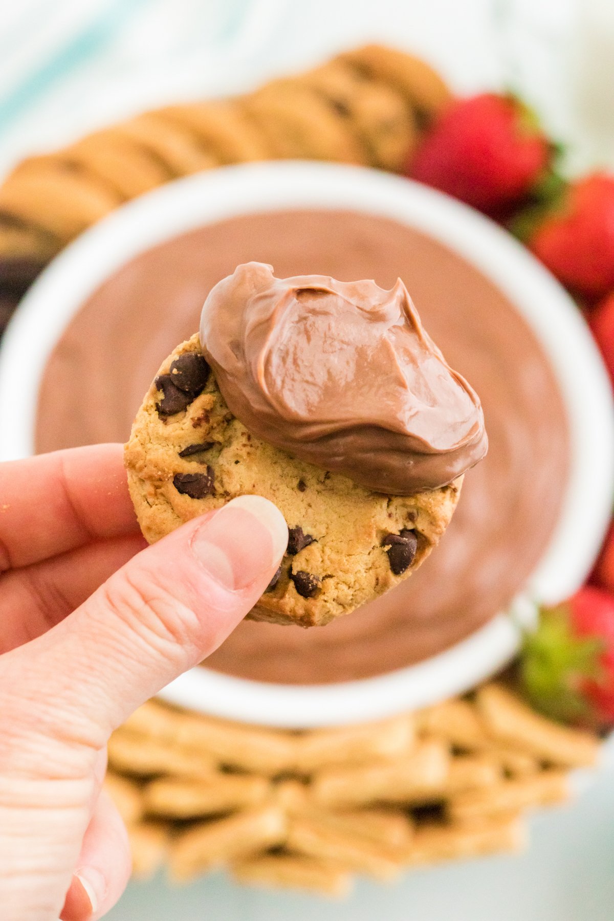 chocolate chip cookie with nutella dip