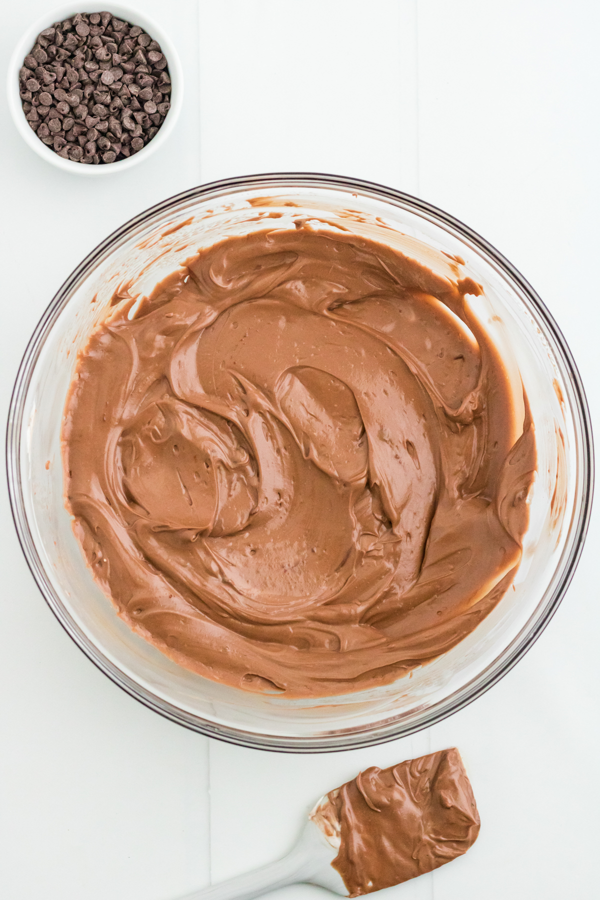 nutella dip in a glass bowl