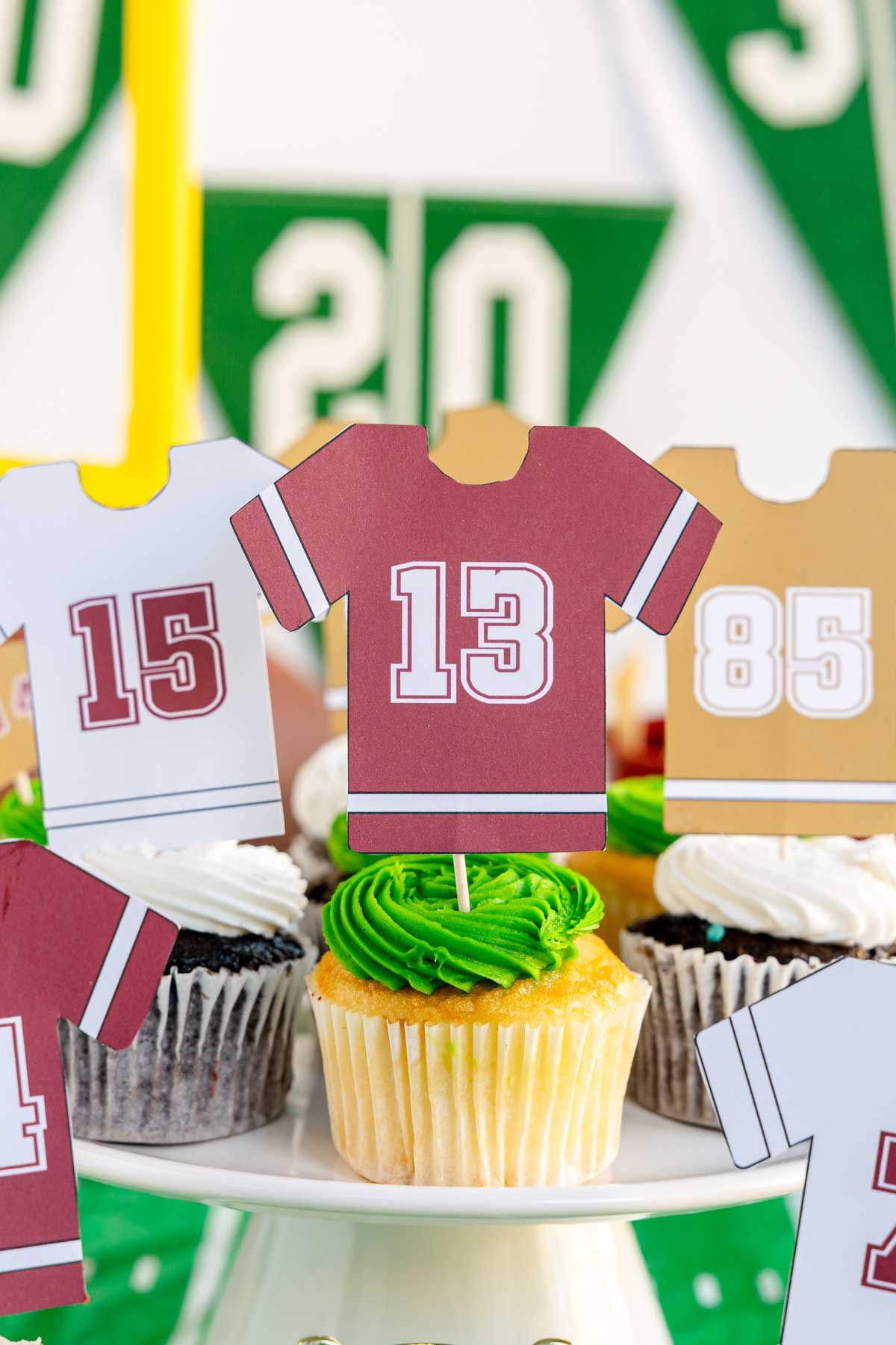 49ers party printables in cupcakes