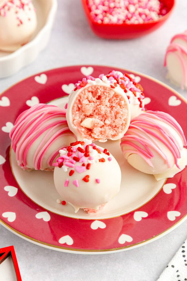 Strawberry No Bake Cake Balls Recipe - Play Party Plan