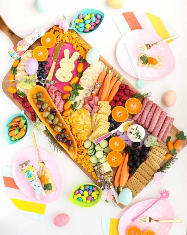 https://www.playpartyplan.com/wp-content/uploads/2023/03/Easter-charcuterie-boards-2-638x800.jpg