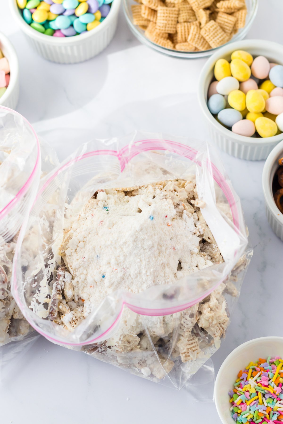 cake mix in a bag of muddy buddies