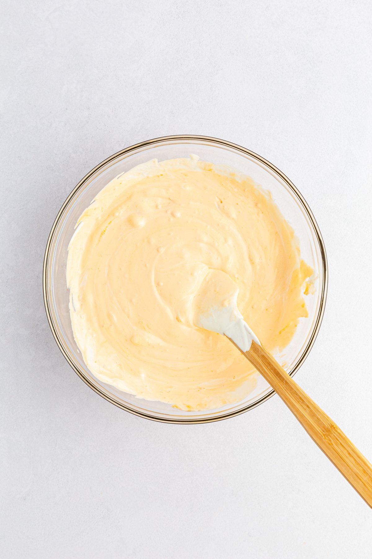 glass bowl with creamy jello pudding