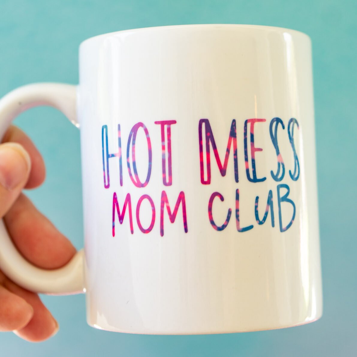 How to customize a glass mug in 10 minutes with a Cricut machine