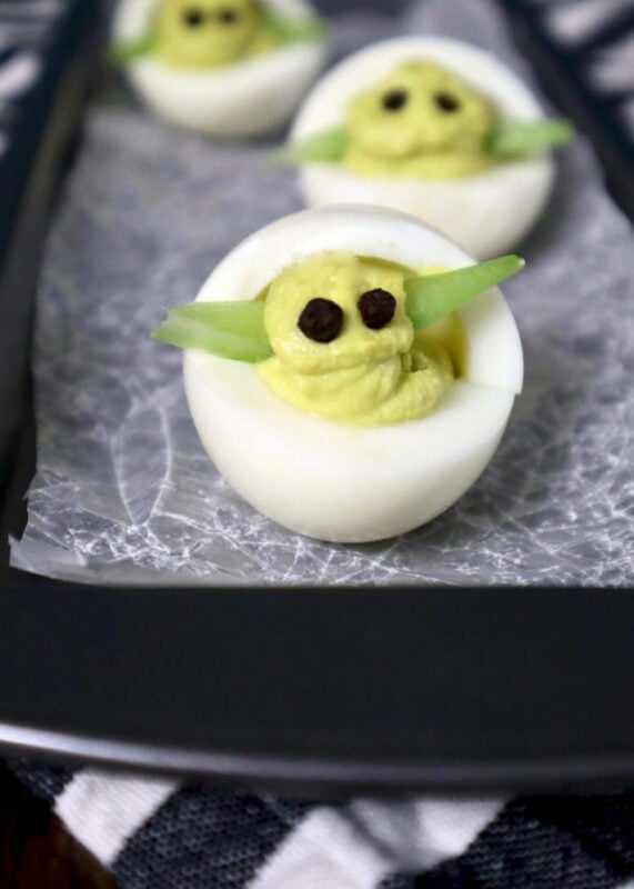 deviled egg that looks like baby yoda