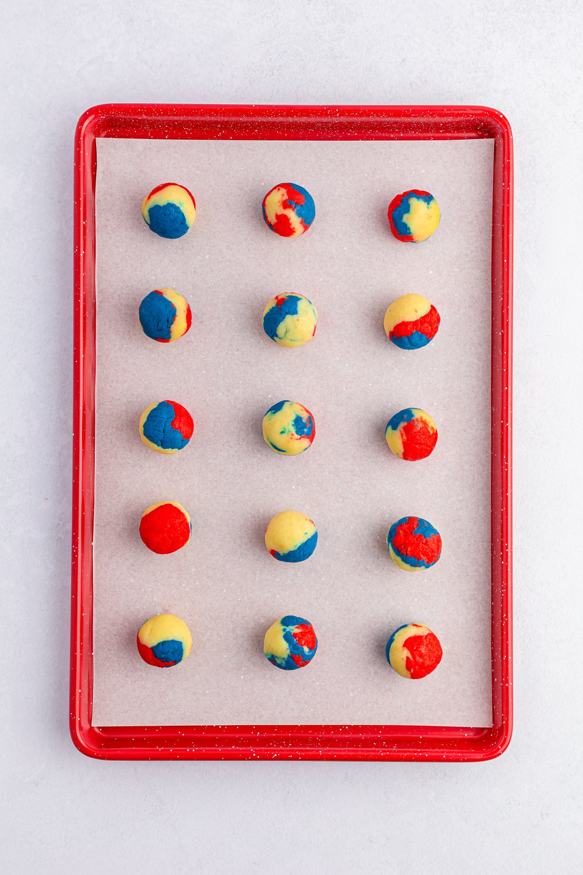 baking sheet with undipped cake balls