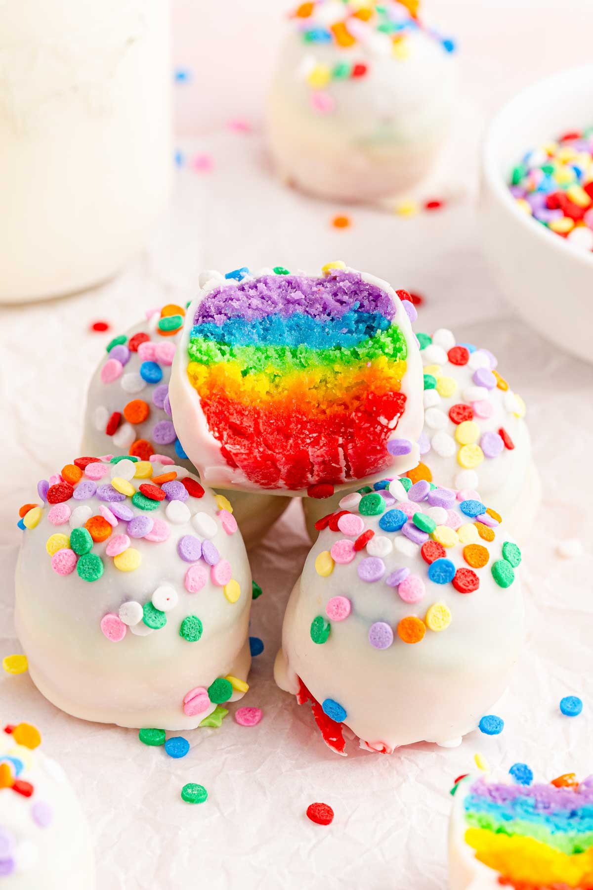 Basic Round Sprinkle-topped Cake Pops