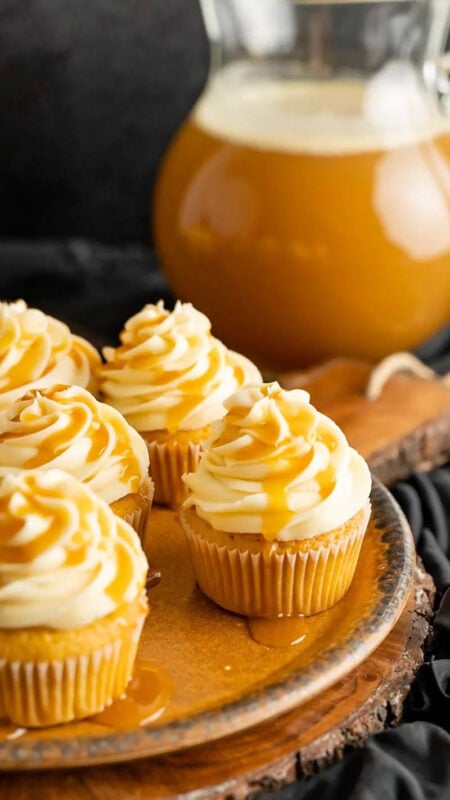 plate of butter beer cupcakes