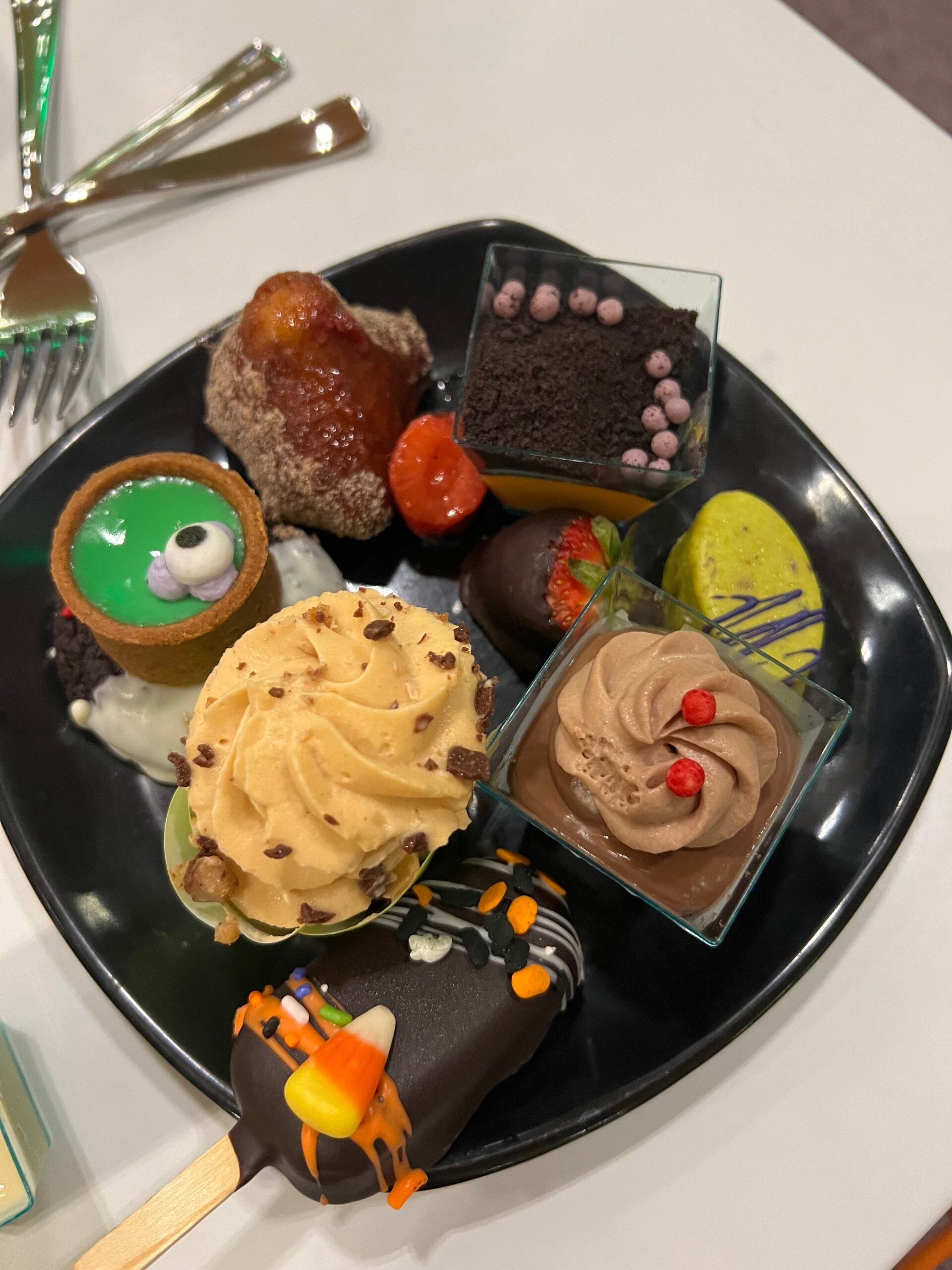 plate of food at Mickey's Not So Scary Dessert party