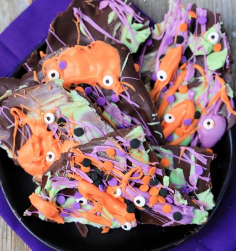 halloween bark with candy eye balls