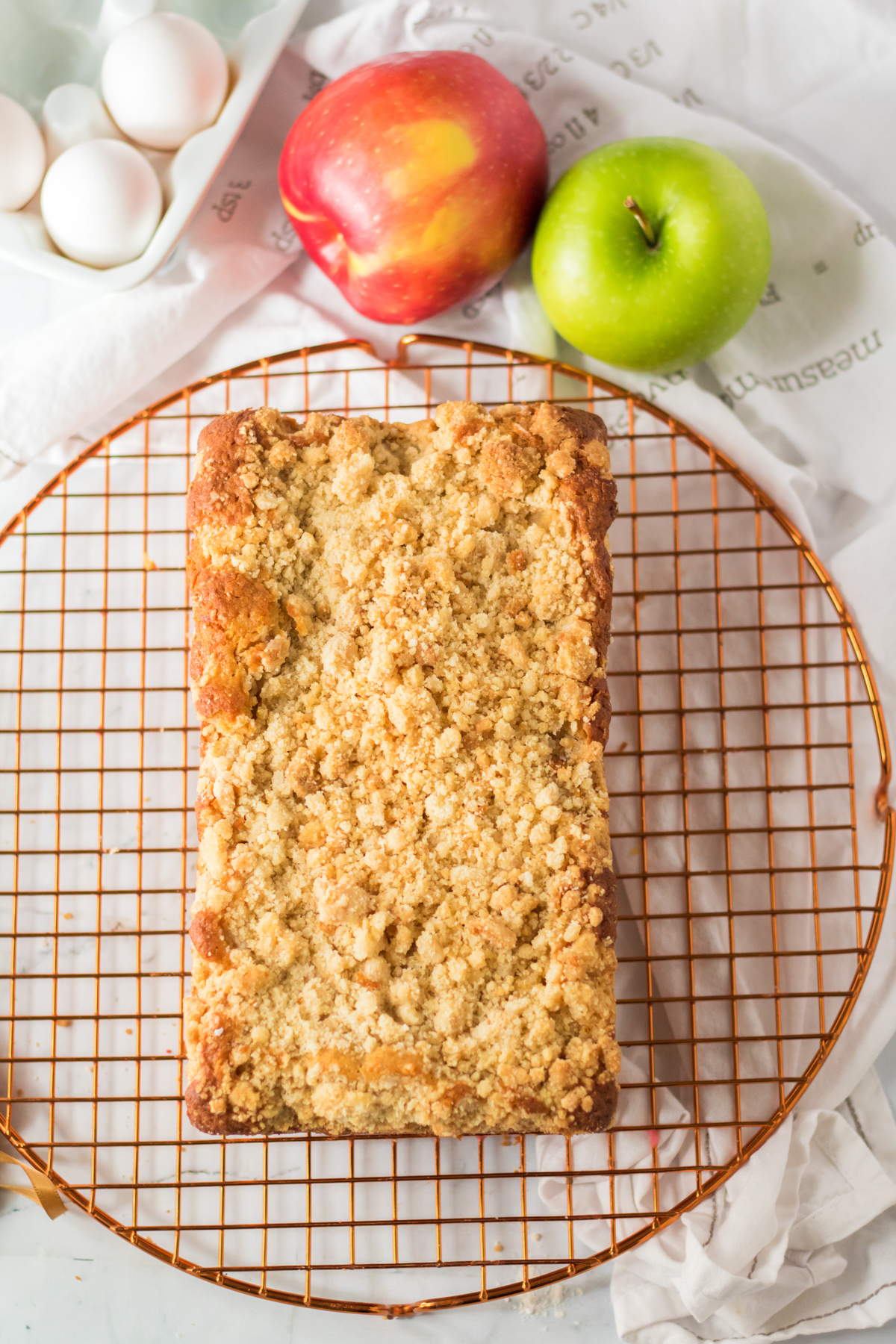 top down view of an apple streusel cake