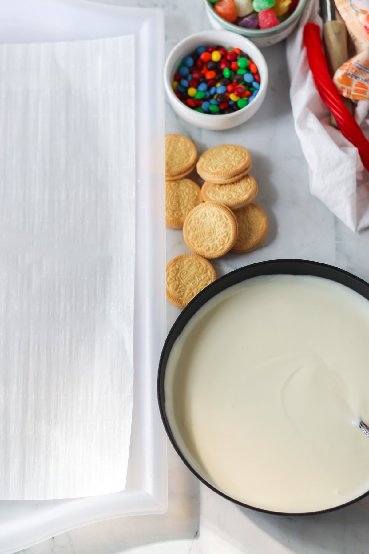 bowl of melted white chocolate