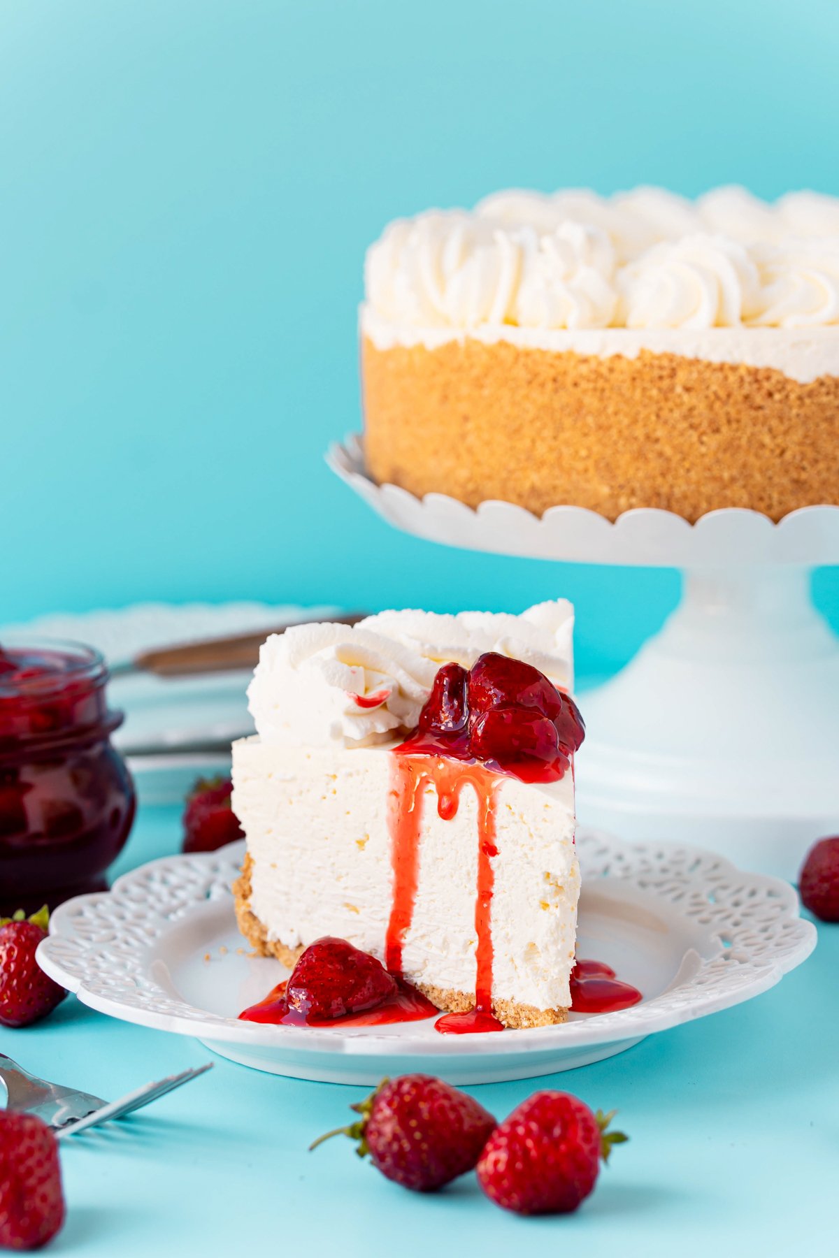 slice of no bake cheesecake 