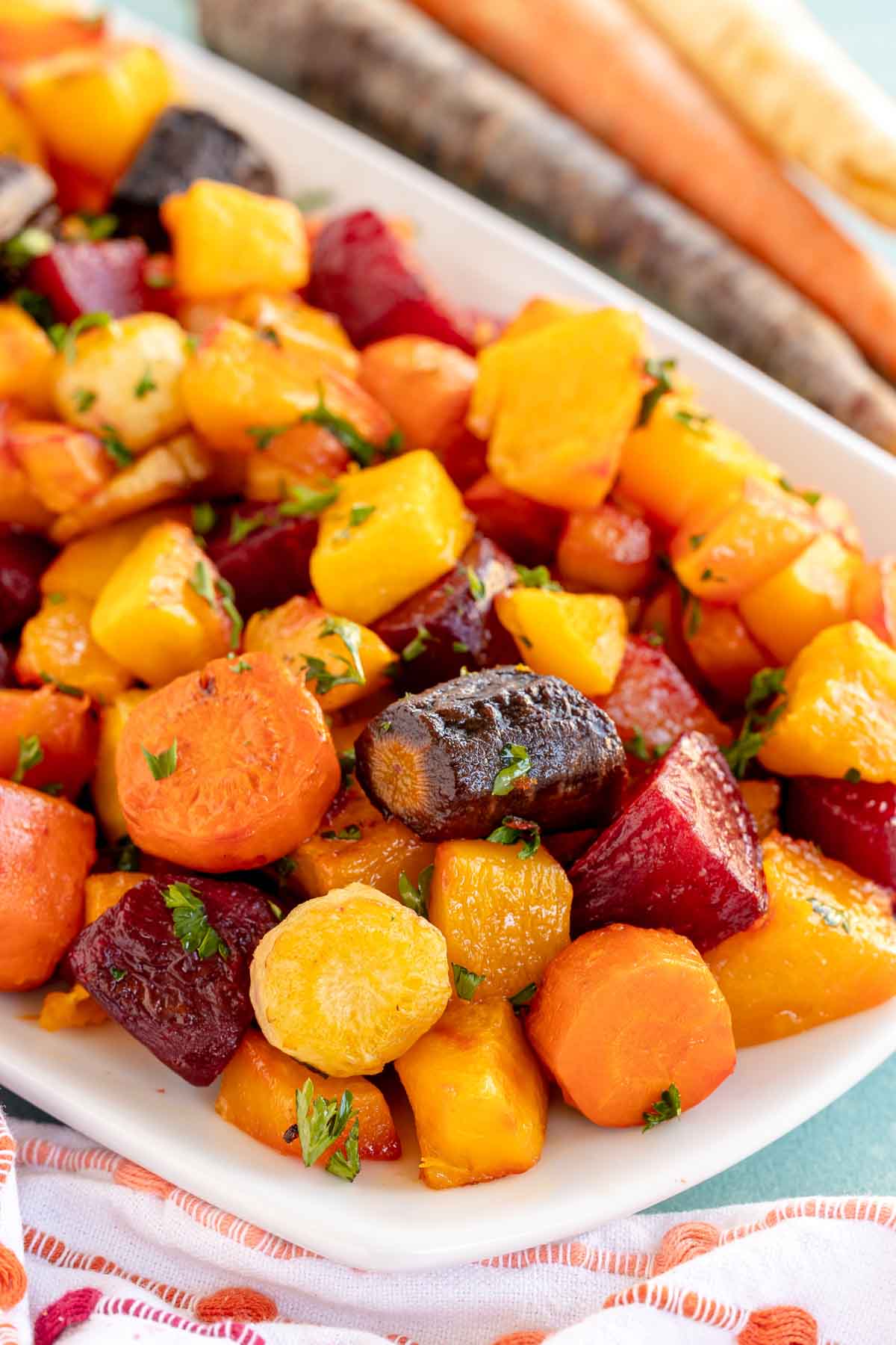https://www.playpartyplan.com/wp-content/uploads/2023/11/roasted-root-vegetables-12.jpg