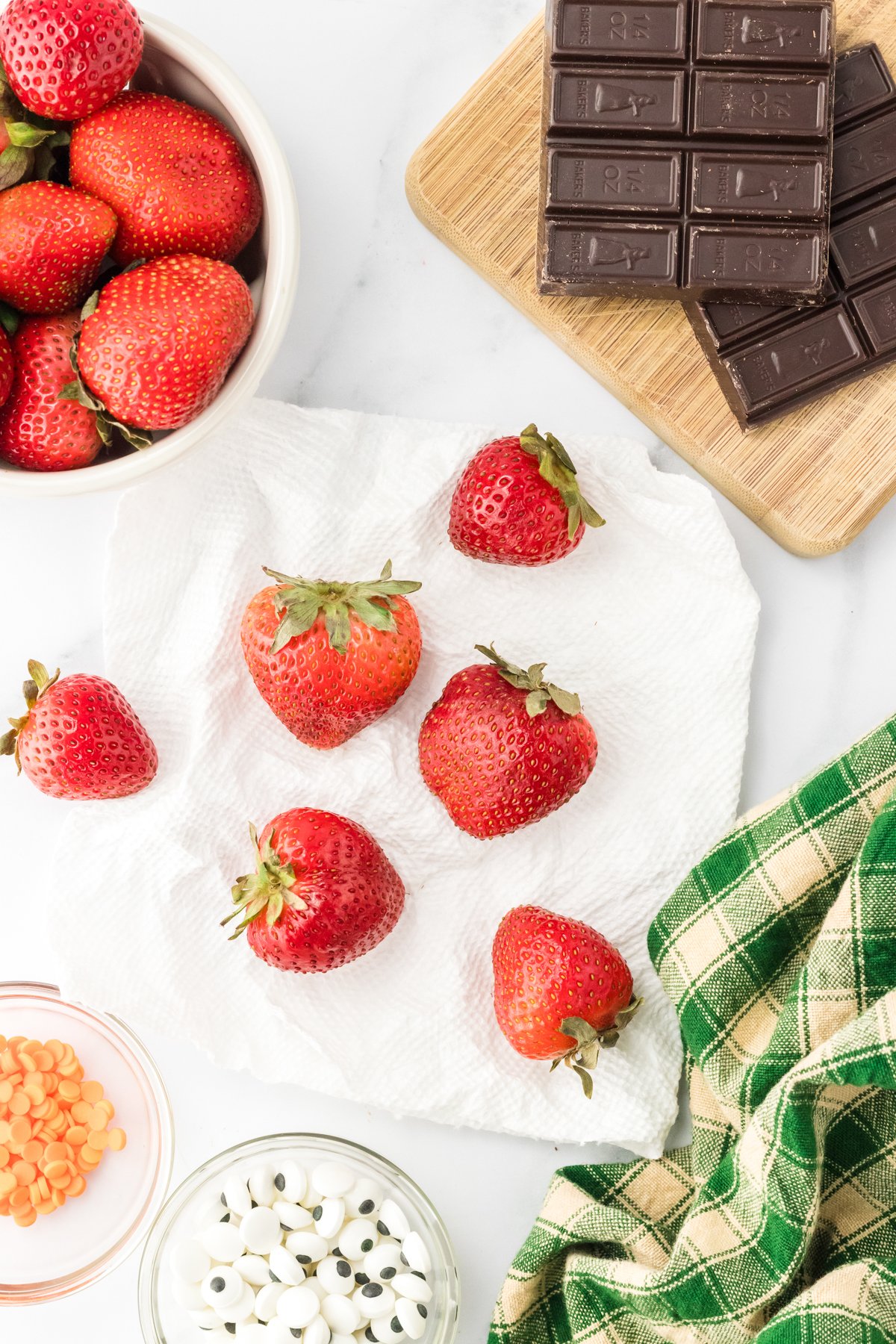 washed and dried strawberries