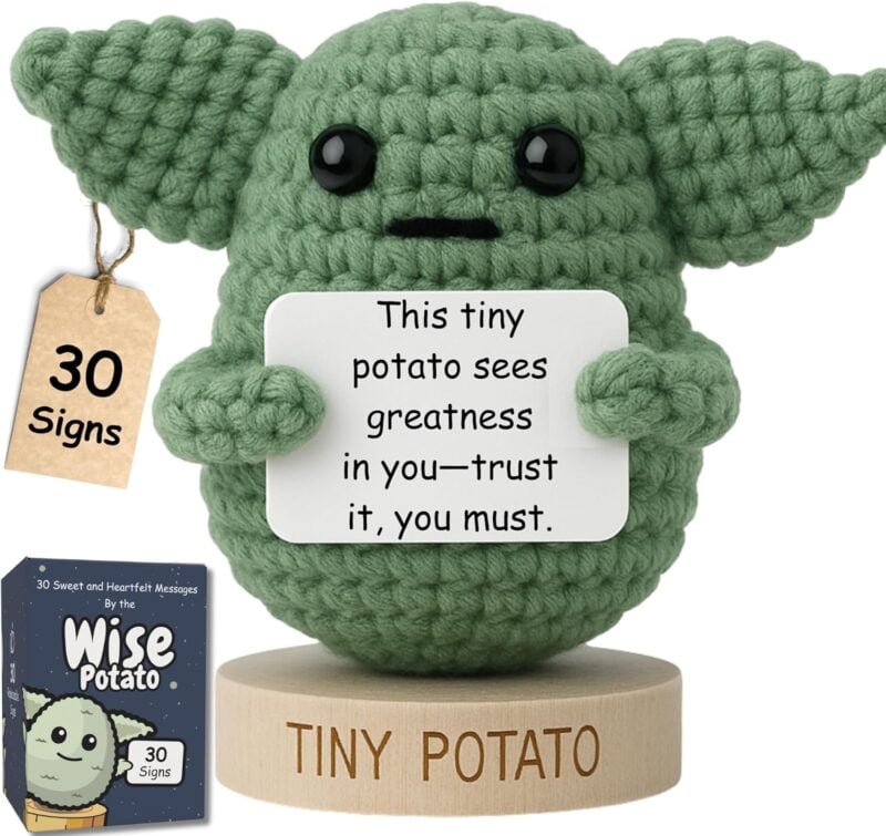 crochet yoda