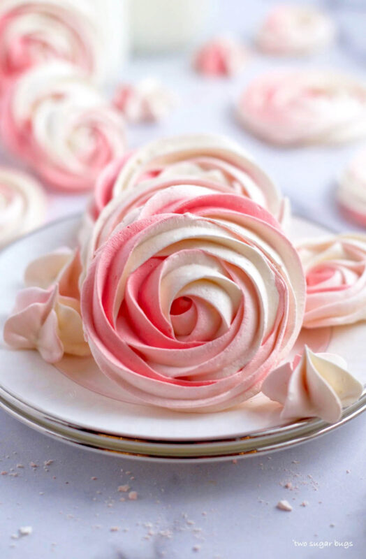 rose piped pink meringues