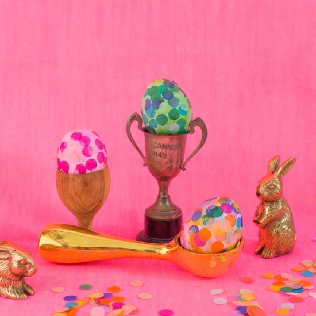 confetti eggs in cups