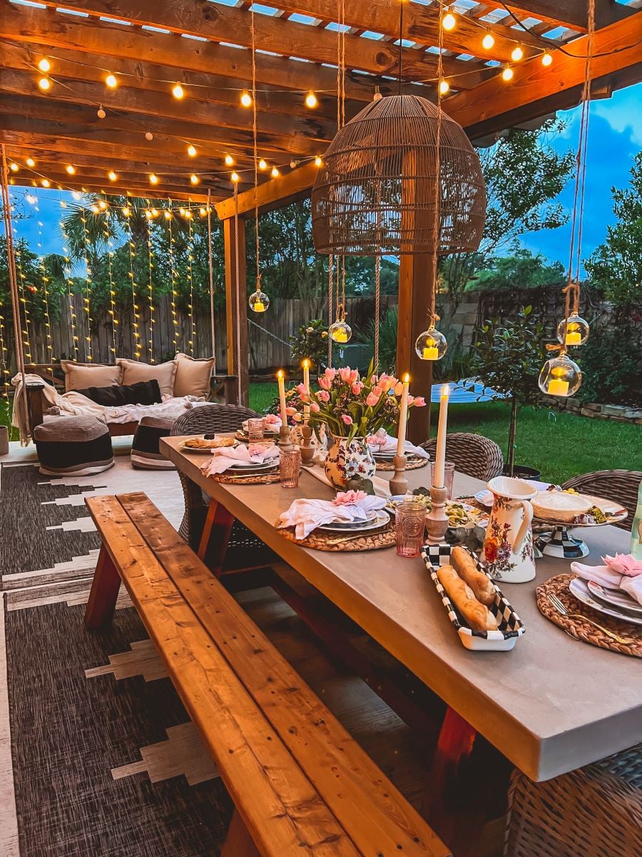 outdoor garden party table