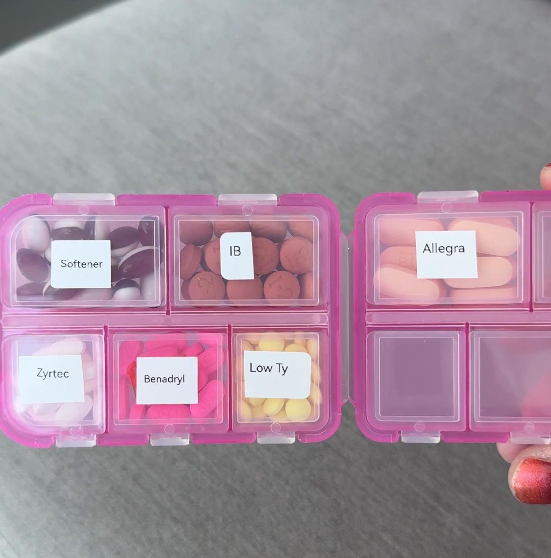 travel pill organizer