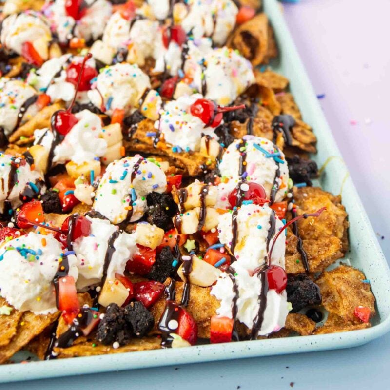 tray of ice cream nachos